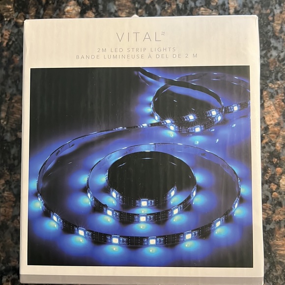 2x Vital Never opened 2M LED lights - Picture 2 of 3